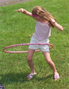 5 Girl with hoop L